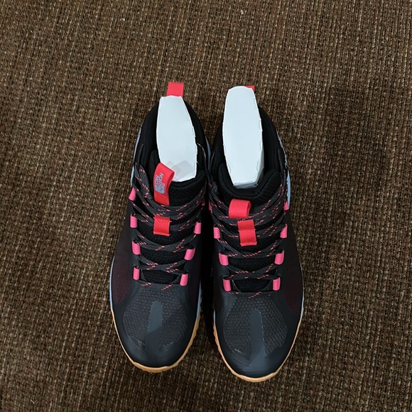 THE NORTH FACE women’s Wayroute Futerlight - Picture 13 of 16